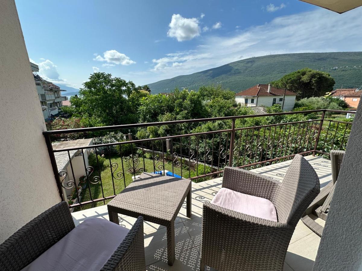 Villa Alla Bed And Breakfast Herceg Novi Luaran gambar