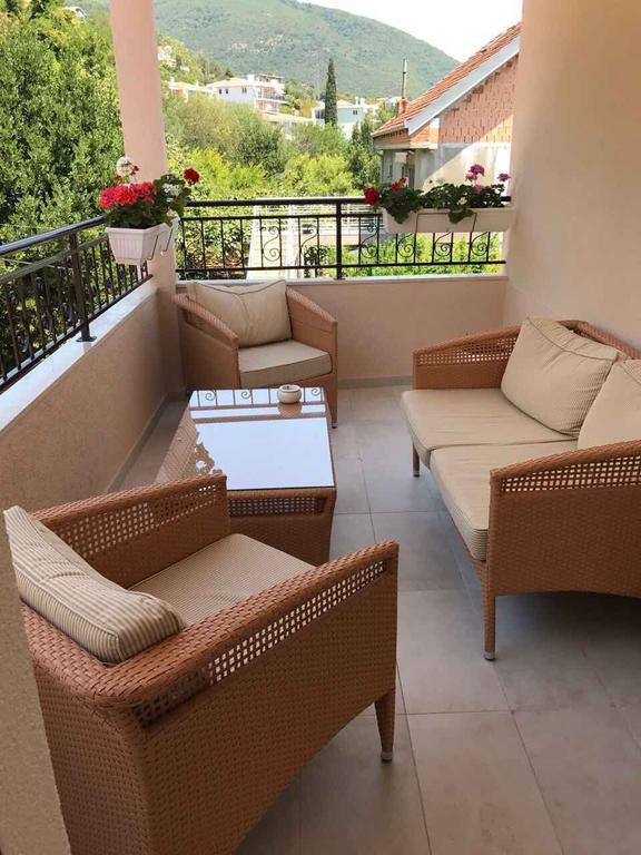 Villa Alla Bed And Breakfast Herceg Novi Luaran gambar